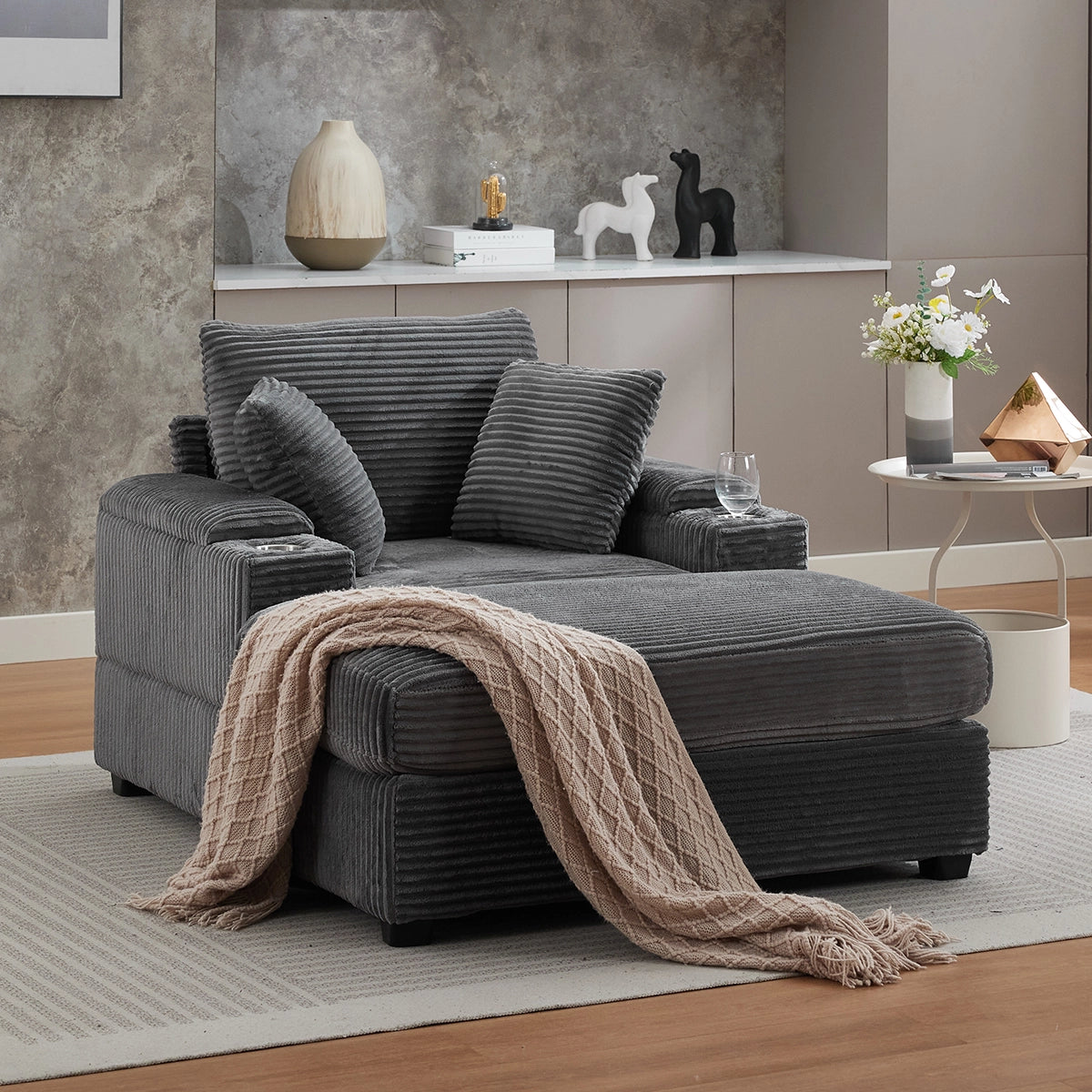 Oversized Chaise Chair Indoor with Ottoman